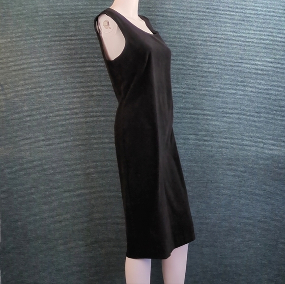 Vintage 90s Helene Blake Black Velvet Cocktail Sheath Dress - Picture 4 of 9